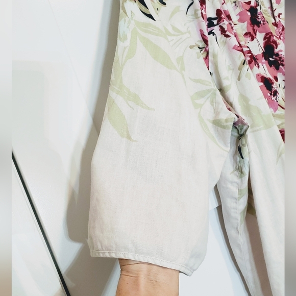 Catherine's Linen & Cotton Tunic Size 2X  22/24W Ivory Green Pink Flowers - Picture 8 of 14